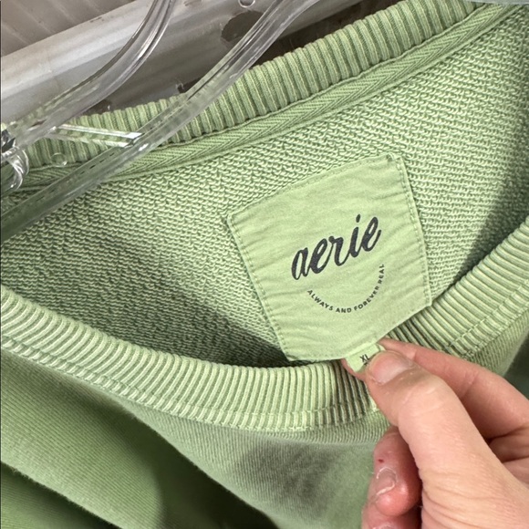 Aerie crochet sweatshirt xl // 030409 - Picture 2 of 3